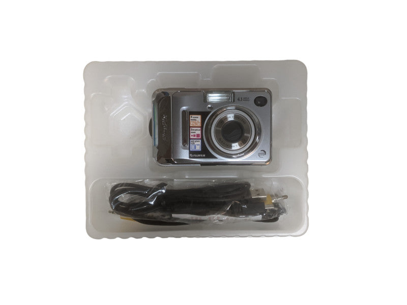 Fujifilm FinePix A400 | 4.1MP Digital Camera | w/ Data Cable
