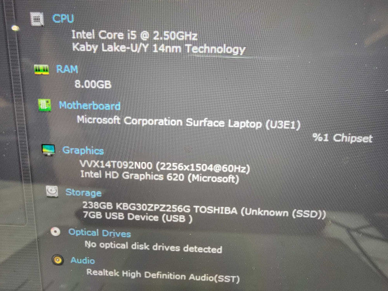 MS Surface Laptop 1769 | i5-7200 @2.5GHz | 8GB RAM | 256GB SSD  Lap200