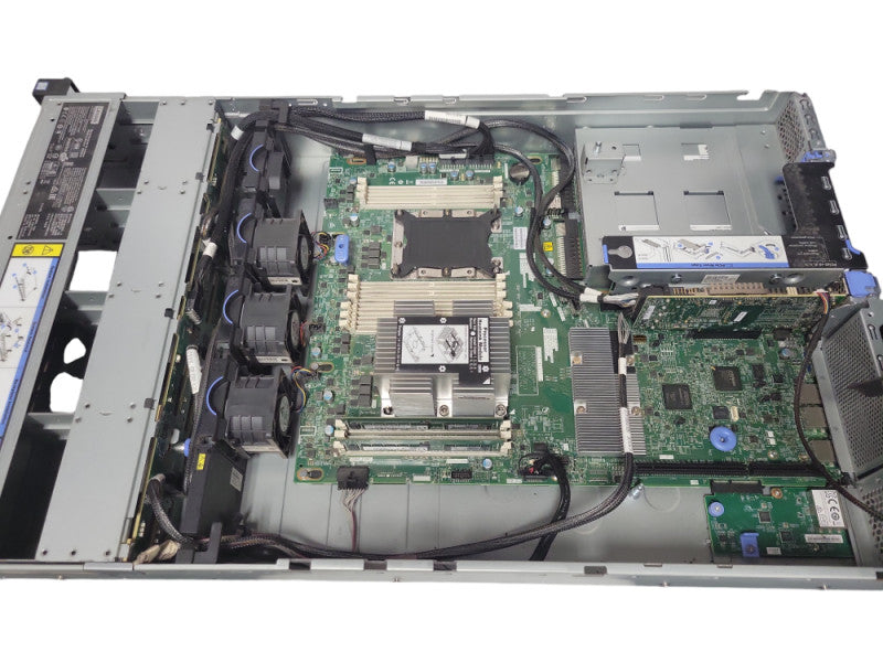 Lenovo ThinkSystem SR550  1x Xeon Silver 4116 2.1GHz 32GB DDR4, 930-16i 4Gb _