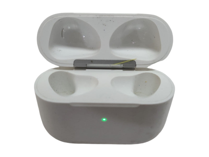 MagSafe Charging Case for AirPods (3rd generation), A2566, Charging Case Only