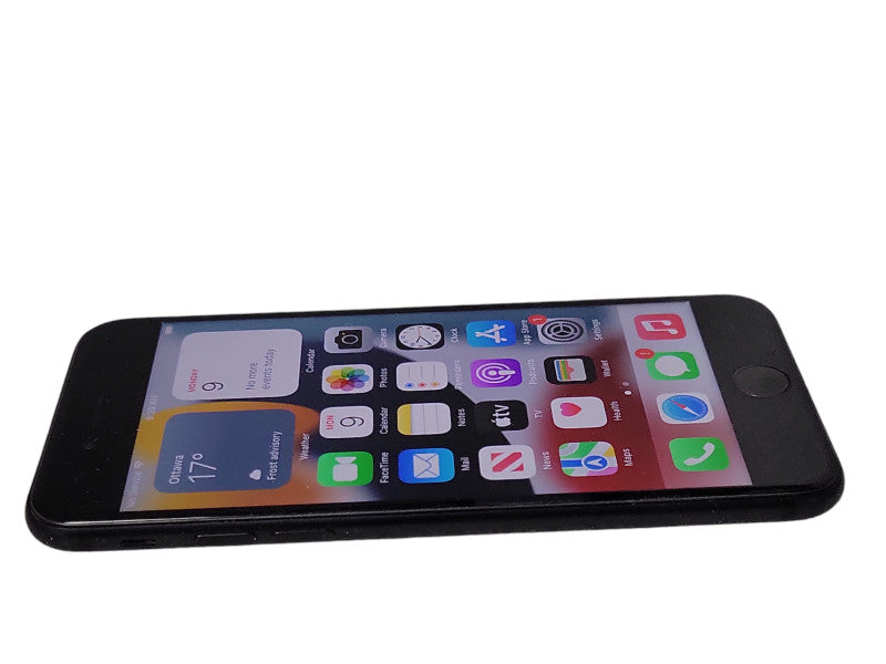 Apple iPhone 7 32GB Black Unlocked, READ Q_