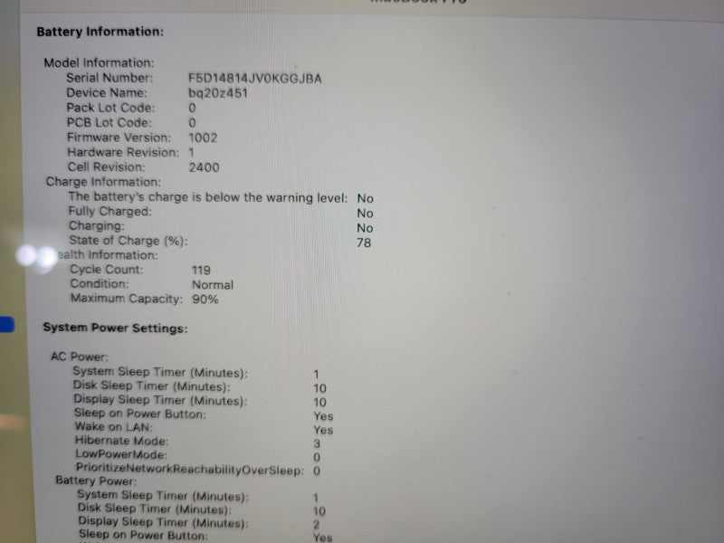 Apple Macbook Pro 2020 13" 8-Core M1 @ 3.2GHz 8GB Ram 250GB SSD !