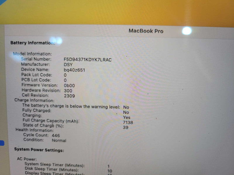 Apple Macbook Pro 2019 16" 6-Core i7-9750H @ 2.6GHz 32GB DDR4 500GB SSD Radeon Pro 5300M 4GB !