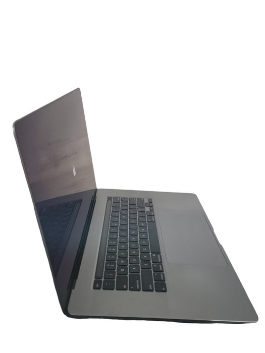 Apple Macbook Pro 2019 16" 6-Core i7-9750H @ 2.6GHz 16GB DDR4 500GB SSD Radeon Pro 5300M 4GB !