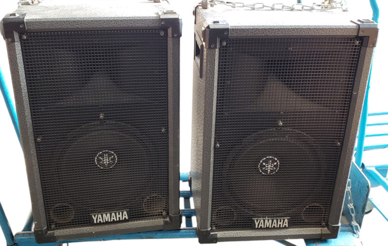 S112H II Yamaha PA Speakers READ please