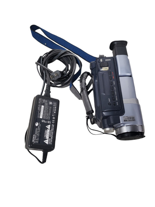 Sony Handycam DCR-TRV140 Digital-8 Camcorder W/ Adapter -READ
