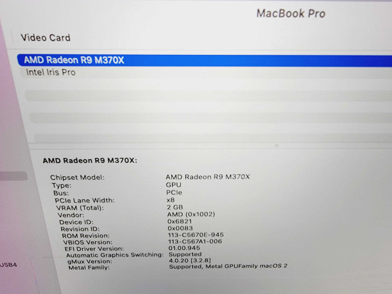 Apple Macbook Pro Retina 2015 15" 4-Core i7-4870HQ @ 2.5GHz 16GB DDR3 512GB SSD Radeon R9 M370X 2GB (