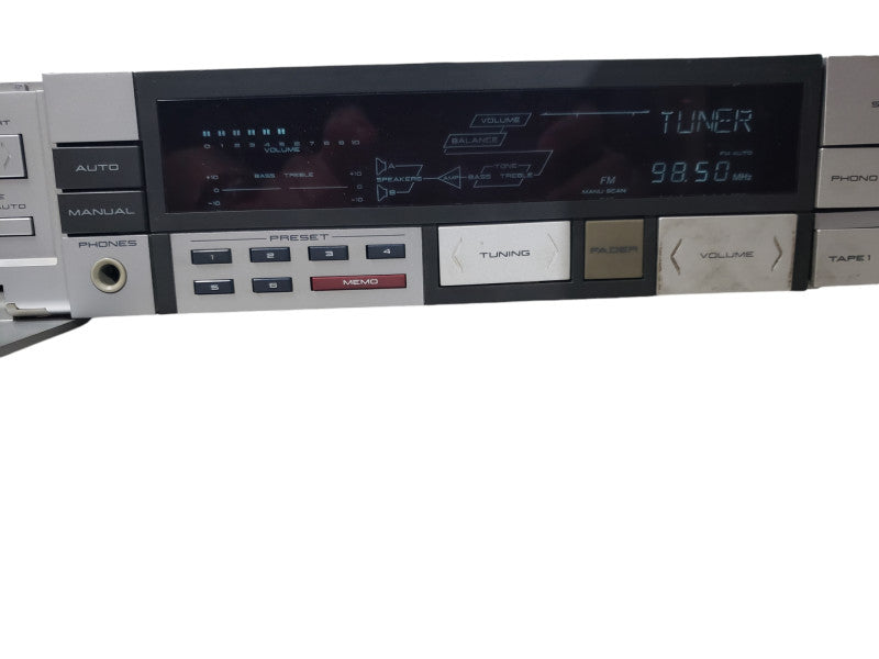 AKAI AA-R22 Stereo AM FM Computer Controlled Receiver
