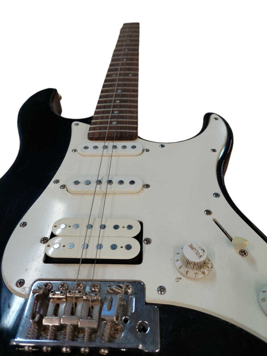 Yamaha Electric Guitar EG 112 ( Parts or Repair )  =