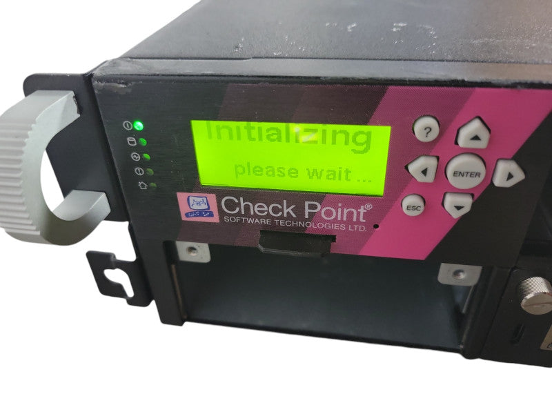 CHECKPOINT PH-30 15600 Security Gateway 8 PORT, 2x PSU, No HDD, READ !
