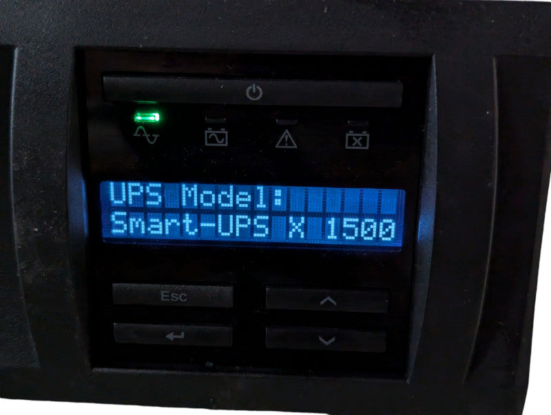 APC SMX1500RM2U UPS with 2 Extra SMX48RMBP2U battery packs  -