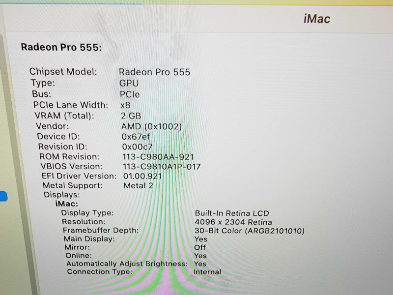 Apple iMac Retina 4K 2017 21.5" 4-Core i5-7400 @ 3.0GHz 8GB DDR4 1TB HDD (