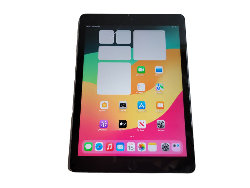 Apple iPad 6th Gen - 32GB - Gray (