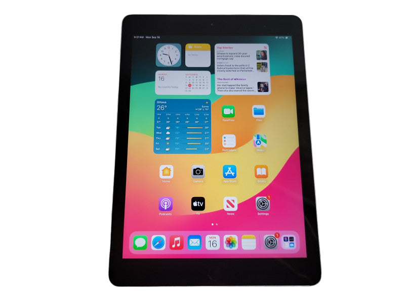 Apple iPad 6th Gen - 32GB - Gray (