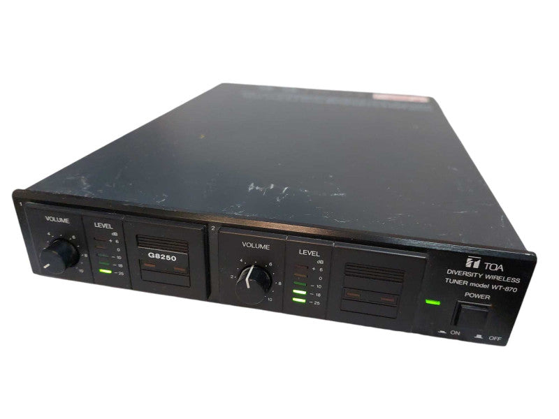 TOA Diversity Wireless Tuner Model: WT-870 With 2 G8250 Mics  =