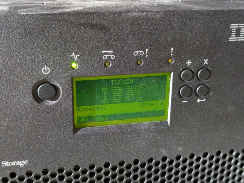 IBM TS3200 Tape Library with 1 LTO3 drive  -