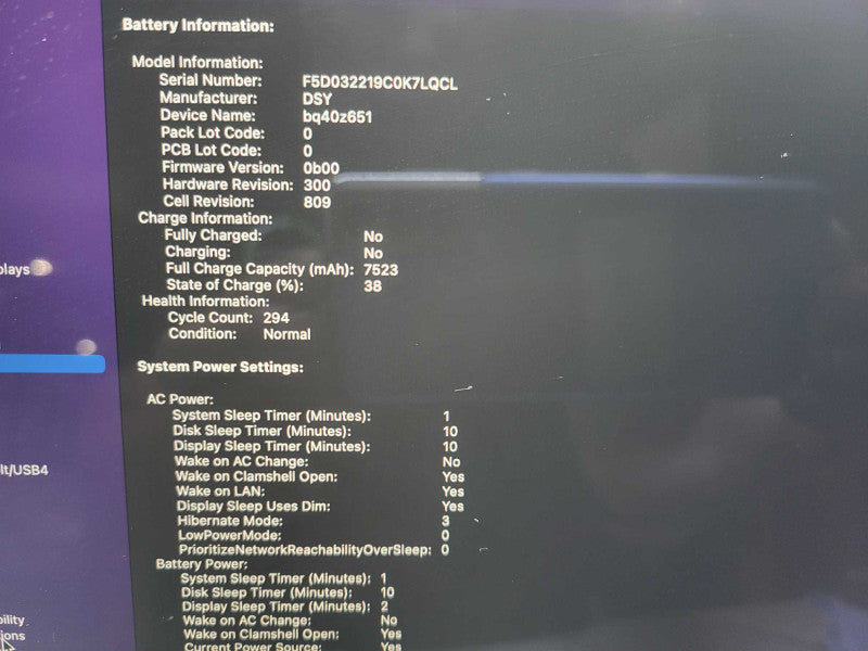 Apple Macbook Pro 2019 16" 6-Core i7-9750H @ 2.6GHz 16GB DDR4 500GB SSD Radeo !