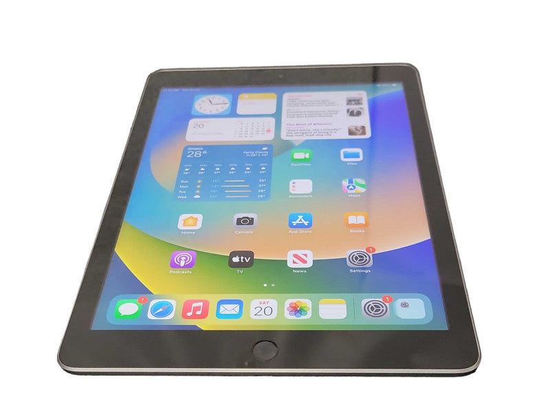 Apple iPad 5th Gen 32GB Unlocked, Wi-Fi Only Q_