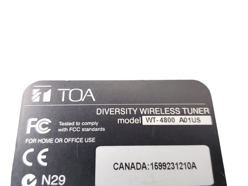 TOA Diversity Wireless Tuner WT-4800 W/ Power Adapter and Rack Mount