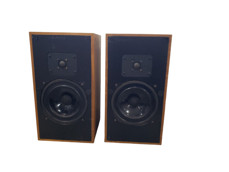 Vintage Pair of  2-way Bookshelf Speakers | READ