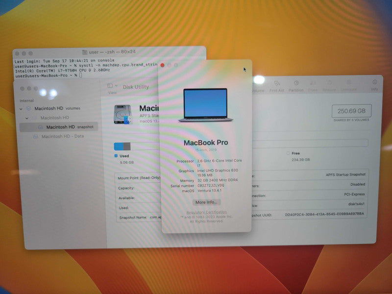 Apple Macbook Pro 2019 16" 6-Core i7-9750H @ 2.6GHz 32GB DDR4 250GB SSD  !