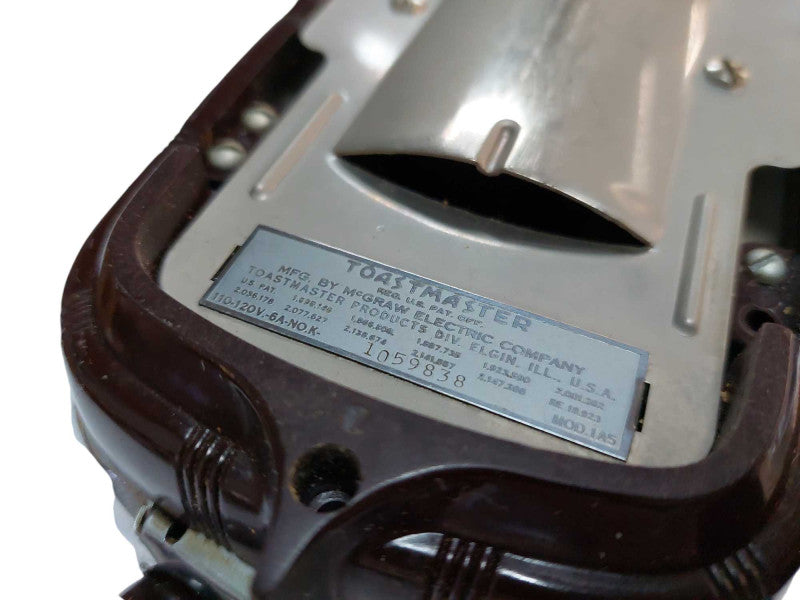 Vintage ToastMaster Chrome Single Slice Toaster Model:1A5  =