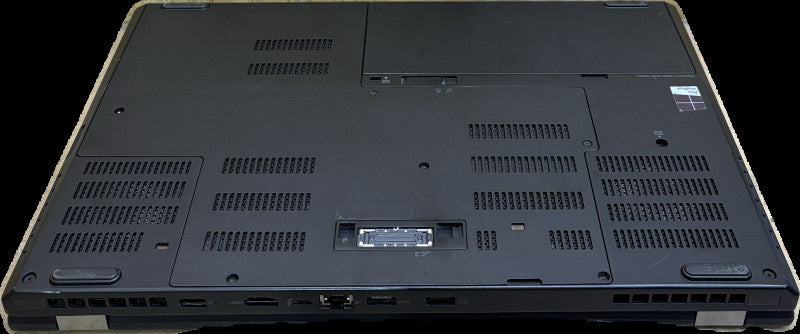 Lenovo ThinkPad P50 XEON E3-1505M@2.8Gh QUADRO M2000M 4GB GPU 32GB RAM 512SSD Q Lap200