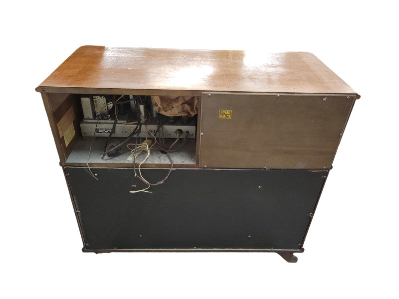 Majestic Radio Floor Console %