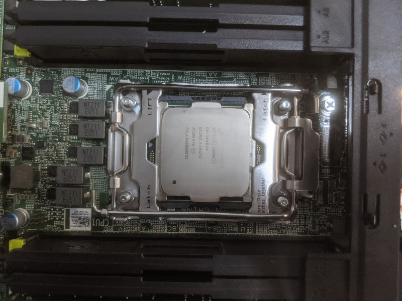 Dell PowerEdge M630 - 2x Xeon E5-2640 v4 | 128GB DDR4 | NO HDD Q