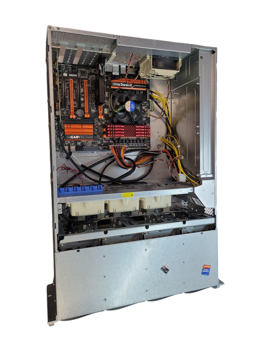 SuperMicro CSE-846 - Z97X-S0C, Core i7-4770S, 8GB DDR3, No HDD, LSI MegaRAID %