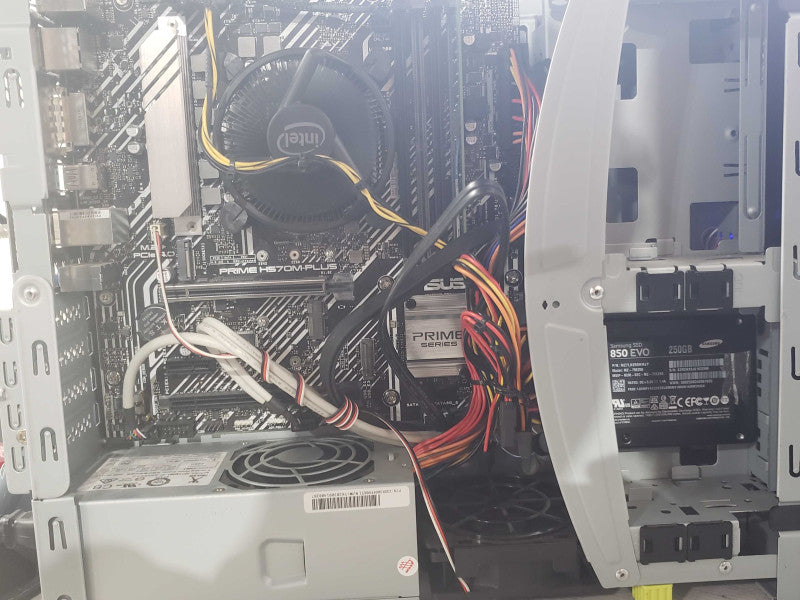 Custom SFF Desktop PC i7-11700| 16GB RAM| 256GB SATA SSD| READ