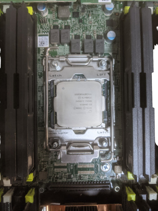 Dell PowerEdge M630 - 2x Xeon E5-2640 v4 | No RAM | NO HDD Q