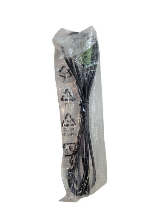 6ft 3.5mm to 3.5mm AUX Cable Q
