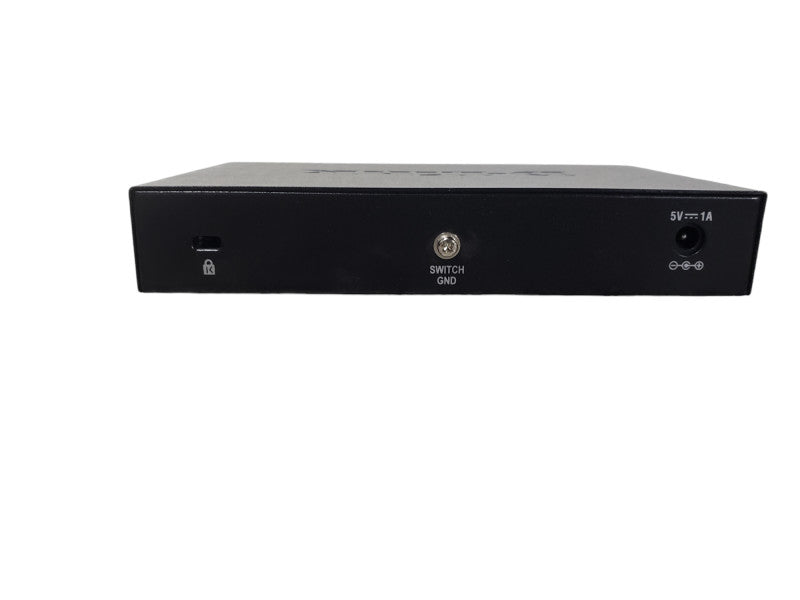 D-Link DGS-108 8 Port Gigabit Metal Unmanaged Desktop Switch W/ Power Adapter
