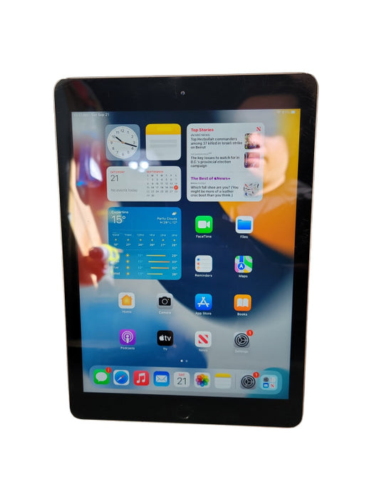 Apple iPad 5th Gen 32GB (A1822)  !