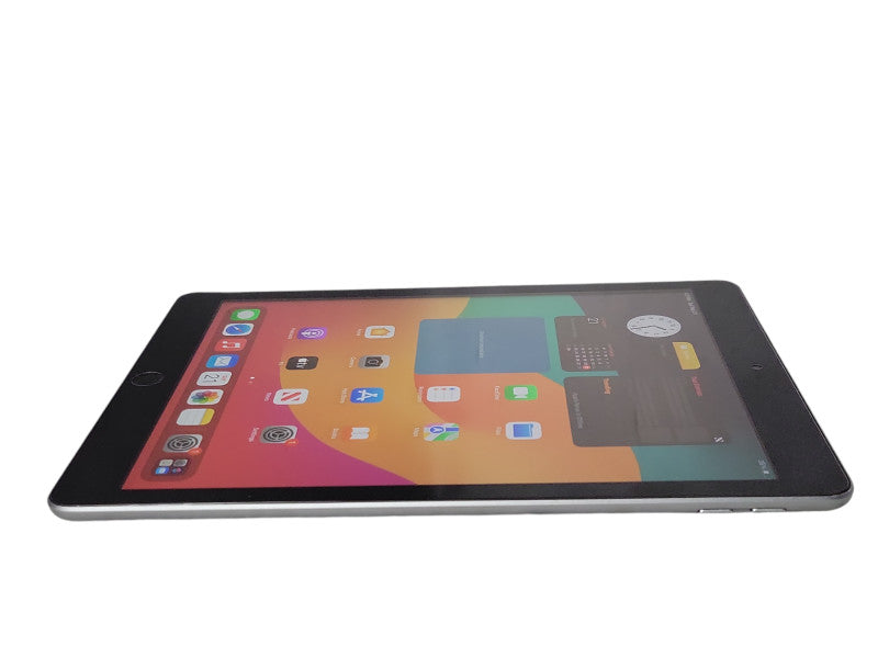 Apple iPad 6th Generation 32GB Wi-Fi  A1893 _