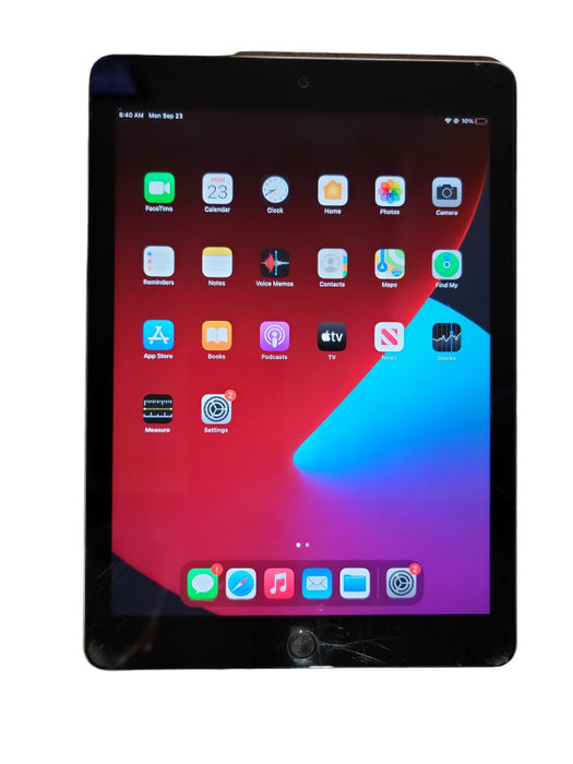 Apple iPad 5th - 32GB - Gray