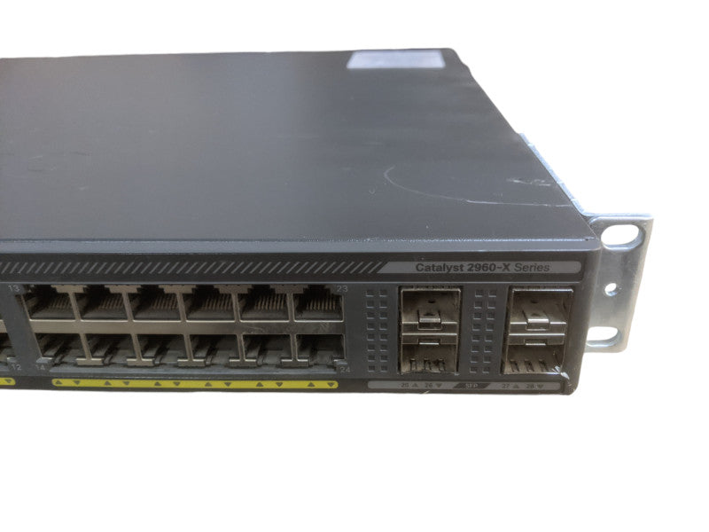 Cisco 2960x | WS-C2960X-24PS-L V05 | 24-Port Gigabit PoE+ Switch, 4x SFP