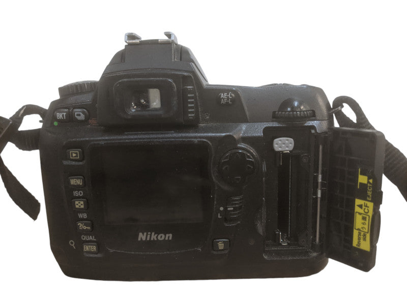 Nikon D70s | 6.1MP Digital DSLR Camera | Body Only | *READ*