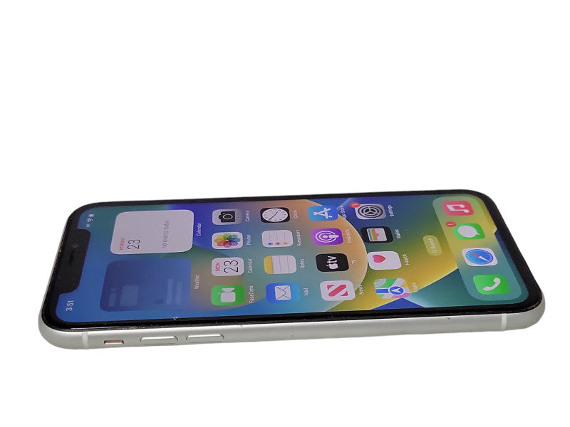 Apple iPhone XR 64GB unlocked, Battery Health: 87% _