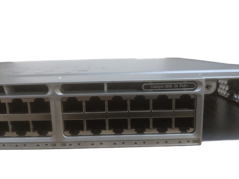 Cisco Catalyst 3850 | WS-C3850-24P-S V07 | 24-Port PoE Managed Switch Q