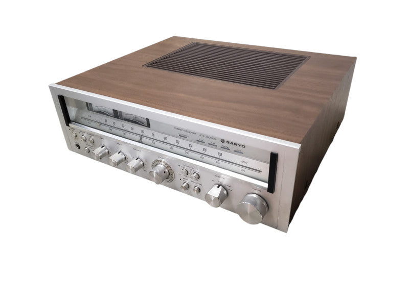 Vintage Wooden Sanyo JCX-2400K FM/AM Stereo Receiver - READ