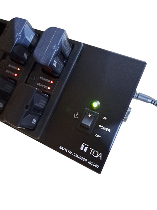 TOA Electronics BC-900 UL | 8-Bay Battery Charger