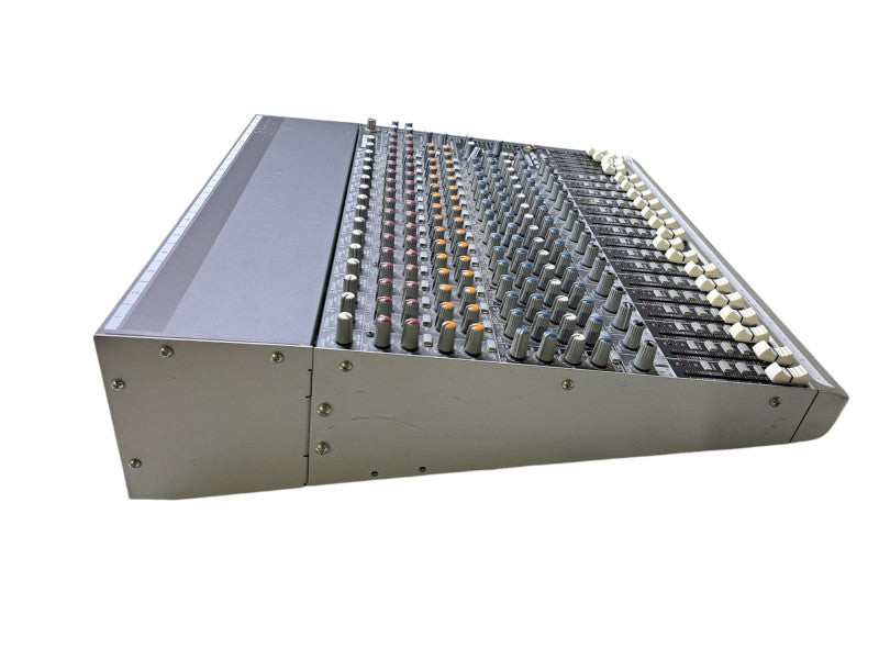 Mackie 1604-VLZ3 | Premium 16-Channel Mic/Line Mixer *READ*