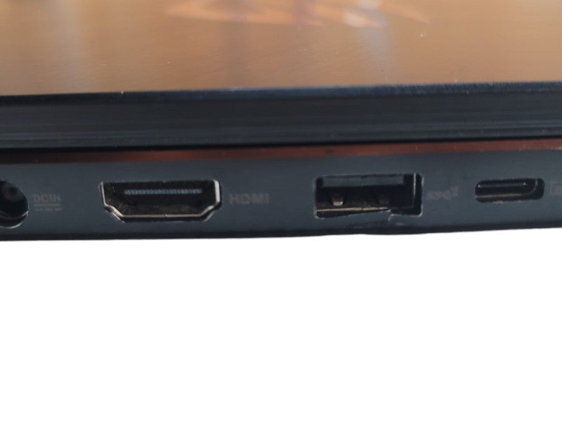 ASUS ROG Zephyrus S| i7-9750H| 32GB DDR4| RTX 2080 w/ Max Q| 1TB NVMe READ β Lap200
