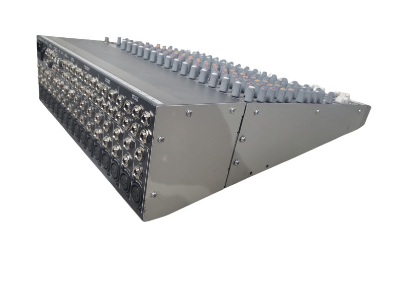 Mackie 1604-VLZ3 Premium 16 Channel Mic/Line Mixer