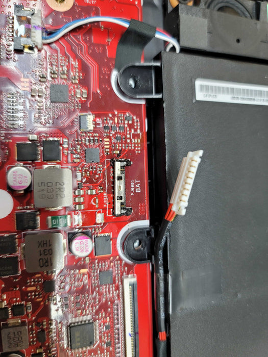 ASUS ROG STRIX SCAR 17| i9-10950HK| RTX | FOR PARTS / REPAIR  β Lap200