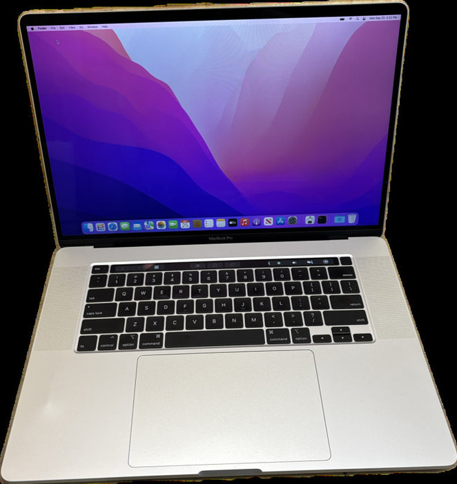 Apple MacBook Pro 16-inch 2019 i9-9880H Radeon Pro 550M 64GB RAM 1TB SSD READ
