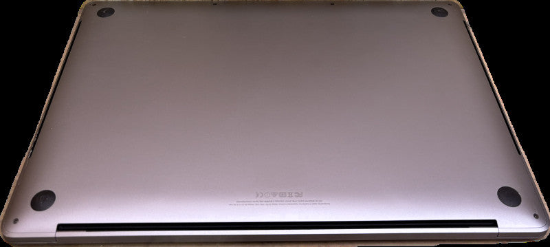 Apple MacBook Pro 15-inch 2017 i7-7700HQ Radeon Pro 555 16GB RAM 256SSD READ!