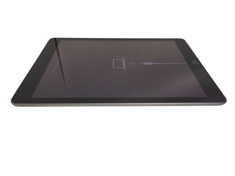 Apple iPad 5th Generation Wi-Fi A1822 READ $